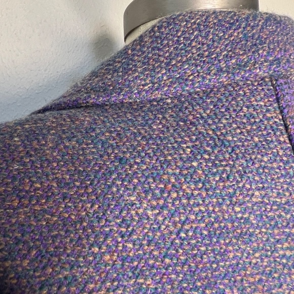 Vintage Cropped Blazer Jacket with wrap gold button details purple Size Medium - Picture 9 of 11